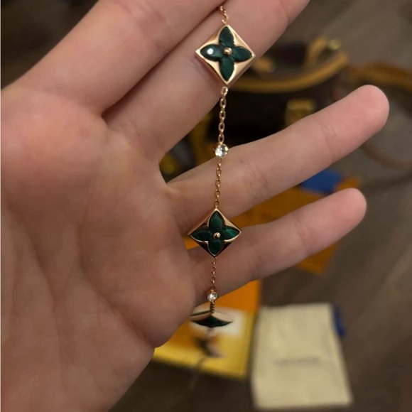 Louis Vuitton charm bracelet gold - Picture 3 of 6